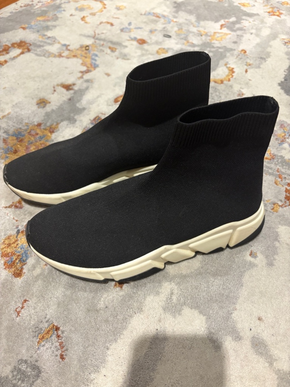 Steve Madden Sock Sneaker Boots in Black with white sole